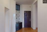 | ALTBAU-CHARME | GROSSZÜGIG | VIEL POTENTIAL