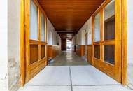 TOP ANGEBOT: VIERKANTHOF IN ZENTRALER LAGE: HISTORISCHE SUBSTANZ MIT POTENZIAL!