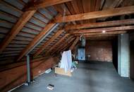 Preisreduktion! Haus in ruhiger Lage mit Erweiterungsmöglichkeit und großem Nebengebäude!