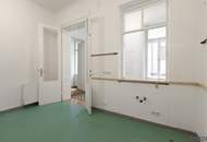 Komplett hofseitige Altbauwohnung | Sanierungsbedürftig | Prachtvolles Jahrhundertwendehaus | MQ, Volkstheater, Mariahilfer Straße uvm. fußläufig erreichbar