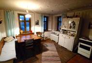 Historischer Dreiseithof in Weißenalbern mit Nebengebäuden und Entwicklungspotenzial