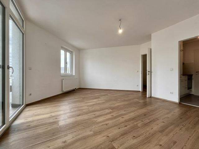 Klassische 2-Zimmer-Wohnung mit Loggia