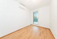 T R A U M A U S B L I C K! Wunderschöne 3-Zimmer-Wohnung mit 2 Terrassen inkl. Stellplatz zu vermieten!