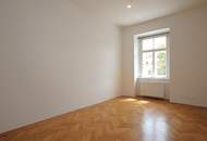 Erstbezug nach umfassender Sanierung: Sonnige Altbauwohnung am Hauptplatz Frohnleiten
