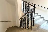 Urbaner Wohnluxus: Exklusive DG-Wohnung mit Terrasse &amp; spektakulärem Fernblick