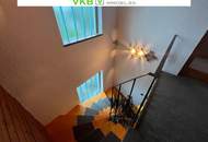 HALLWANG: Großzügiges Zweifamilienhaus mit Garten, Terrasse sowie Balkonen – viel Potenzial vor den Toren Salzburgs!