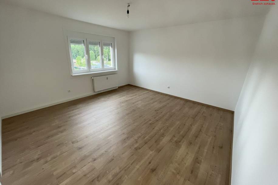 Sanierte Kleinwohnung mit Badewanne, Wohnung-miete, 345,07,€, 8793 Leoben