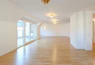 luxuriös, großzügig und modern mit Terrasse und Grünblick