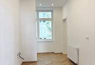 ZUM VERLIEBEN! - TRAUMHAFT SANIERTE 3-ZIMMER-WOHNUNG IM STILALTBAU, BALKON IN DEN LAUSCHIGEN INNENHOF MÖGLICH