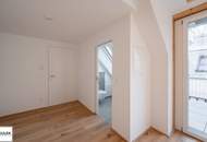 Erstbezug mit weitläufigem &amp; lichtdurchfluteten Wohnbereich, sowie 2 hofseitigen Freiflächen