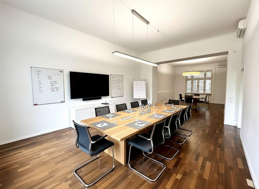 1010 Rudolfsplatz! Neu saniertes Büro mit Balkon ab Mai 2026!