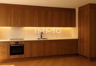 Hirschfeld: Erstbezug und provisionsfrei - 70m2 Garten von der Sonne geküsst! Wie im Urlaub