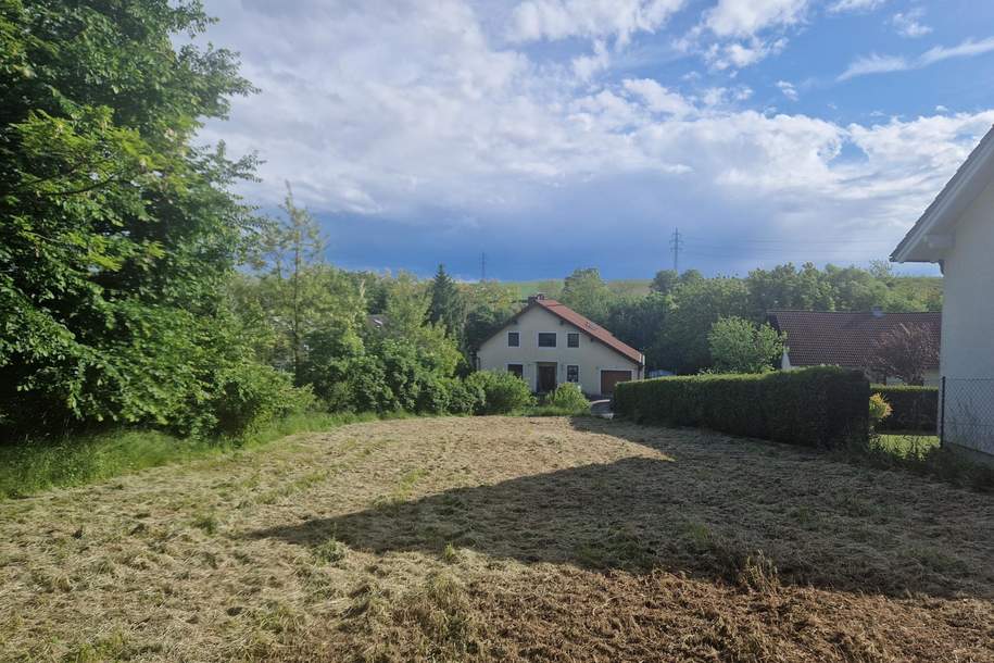 BAUEN UND WOHNEN MIT AUS- UND FERNBLICK DIREKT AN FELDER ANGRENZEND IN AUSGEZEICHNETER WOHNLAGE IM NAHBEREICH VON WIEN UND KORNEUBURG, Grund und Boden-kauf, 105.000,€, 2011 Korneuburg