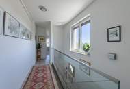 ATEMBERAUBENDER WEITBLICK - Dachgeschossmaisonette in Sackgassenlage