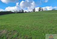 Sonniges BaugrundstÃŒck im steirischen Almenland nahe dem Golfplatz!