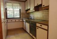 Einzigartiges Haus in Südlage mit unverbaubarem Fernblick auf leichter Hanglage