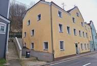Sanierungsbedürftiges Mehrparteienhaus in Mauerkirchen