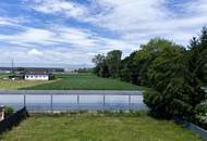 Viel Raum für Ideen: Großes Haus mit Grundstück, Bestand und Entwicklungspotenzial in Werndorf!