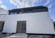 Traumhafte Doppelhaushälfte in Guntramsdorf: Erstbezug mit Garten und 2 Stellplätzen!