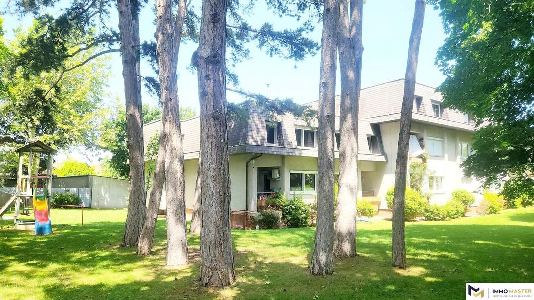 Balkonwohnung mit Tiefgaragenplatz paar Minuten von Marktplatz entfernt