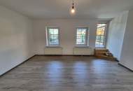 Renovierte 3 Zimmer Wohnung mit Balkon im Herzen von Pitten!