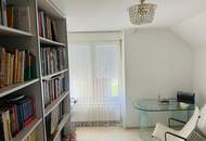 Kreative Villa mit Wintergarten und Nebengebäude