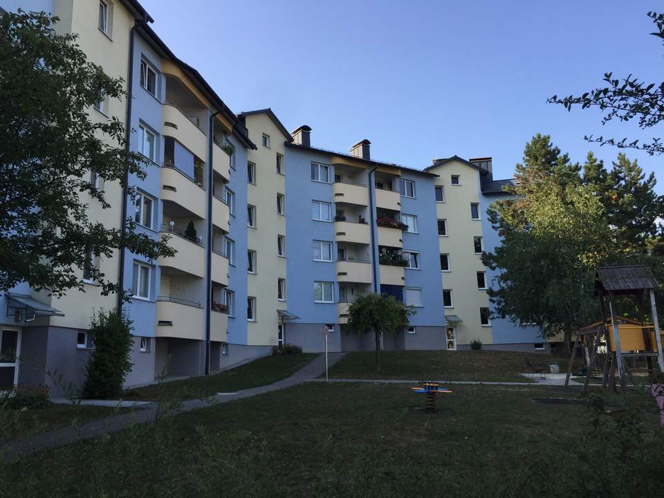 00970 00325 / 2 Zimmer-Wohnung in Amstetten