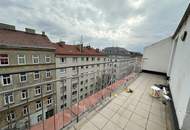 LETZTES JAHR SANIERT: 2-Zimmer-Wohnung + Kabinett mit eigener Terrasse!