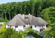 "NEUER PREIS!" LANDHAUS MIT GROSSEM, SONNIGEN GRUND AM WALDRAND