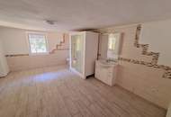 Einfamilienhaus mit Einliegerwohnung zu vermieten