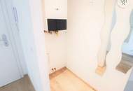 Großzügige und helle zwei Zimmer Wohnung am Fuße des Anningers