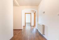 Ländlich. Ruhig. Durchdacht. Reihenhaus mit großem Garten &amp; zwei Garagen