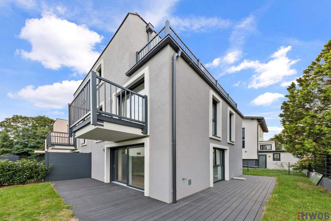 *Niedrigenergiehaus*EXKLUSIVE Ausstattung*ERSTBEZUG*inkl. 1 Stellplatz