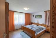 Haus mit zwei Einheiten, großzügigem Garten und viel Stauraum