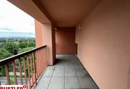 Charmante 2-Zimmer-Wohnung mit Loggia und schönem Ausblick