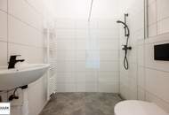** ab Neujahr: rd. 67 m² großes 2 Zimmer Altbau Büro in der Innenstadt **