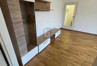 Preisreduktion! ZENTRAL, RUHIGE INNENHOF LAGE MIT SEHR GROßEM BALKON