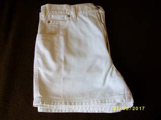 Jeans Short, 4 €, Kleidung & Schmuck-Damenkleidung in 1190 Döbling Jeans Short, 4 €, Kleidung & Schmuck-Damenkleidung in 1190 Döbling