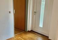 Ruhige barrierefreie 2-Zimmer-Wohnung mit Garten und Parkplatz – Ihr neues Zuhause !