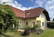 Vielseitiges Ein-/Zweifamilienhaus in Ebenthal - mit großzügigen Garten, sonniger Terrasse und eigener Garage!