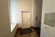 UNBEFRISTET - Hofseitige 1,5-Zimmer Wohnung mit separater Küche und Kellerabteil in Toplage - Getreidemarkt