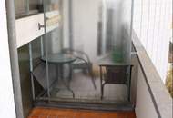 Linz: 4-Zimmer-Wohnung mit kleinem Balkon im 7. Stock mit Lift! - RESERVIERT!