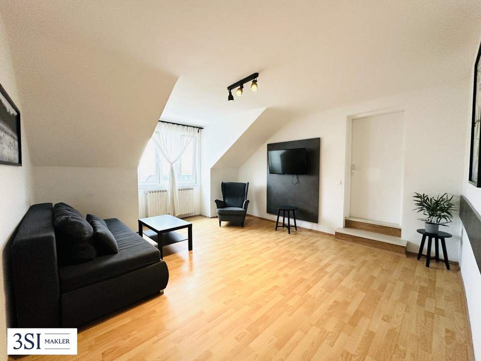 Helle Dachgeschosswohnung mit 3 Zimmern – stilvoll &amp; gemütlich