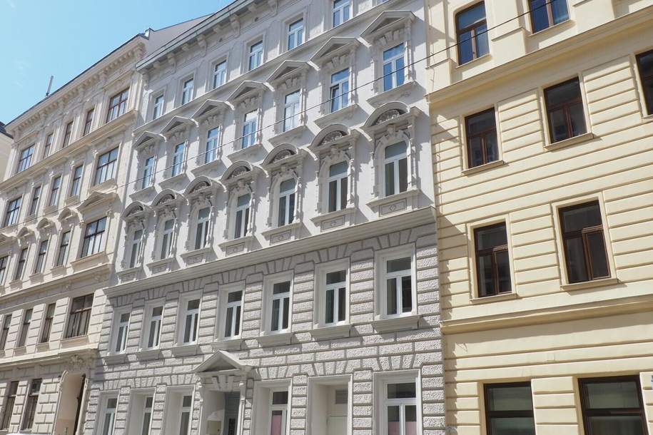 4-Zimmer| Balkon| Loggia| Fußbodenheizung| Wunderschön sanierter Altbau!, Wohnung-miete, 2.731,28,€, 1090 Wien 9., Alsergrund