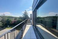 STOCK IM WEG - "Licht. Raum. Luxus. - 5 Zimmer Dacherstbezug mit Gartenblick, Südterrasse &amp; Garage"