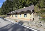 Liegenschaft mit großzügiger Grundstücksfläche in Schwerbachgegend