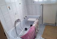 Gepflegtes Wohnhaus in ruhiger Hanglage