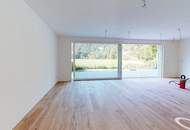 Exclusive Residence at the Mondsee - Swimming Area, Terraces & Garden included