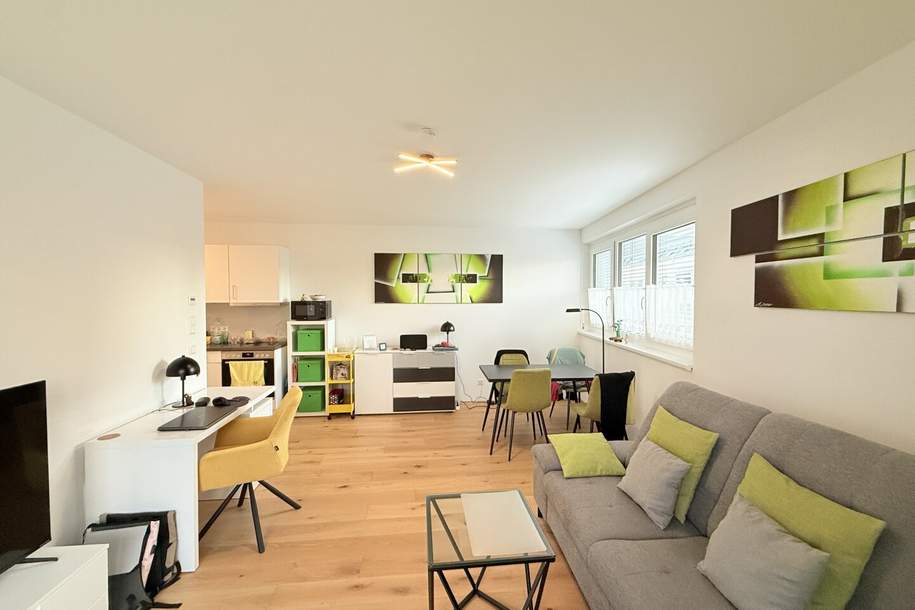 Möblierte und gut geschnittene 2-Zimmer Wohnung in Traumlage mit en—suite Badezimmer!, Wohnung-miete, 1.049,00,€, 1140 Wien 14., Penzing