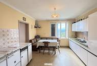 Gemütliches Einfamilienhaus mit 5 Zimmer, Garage und Holzhütte in sonniger erhöhter Ruhelage mit Weitblick